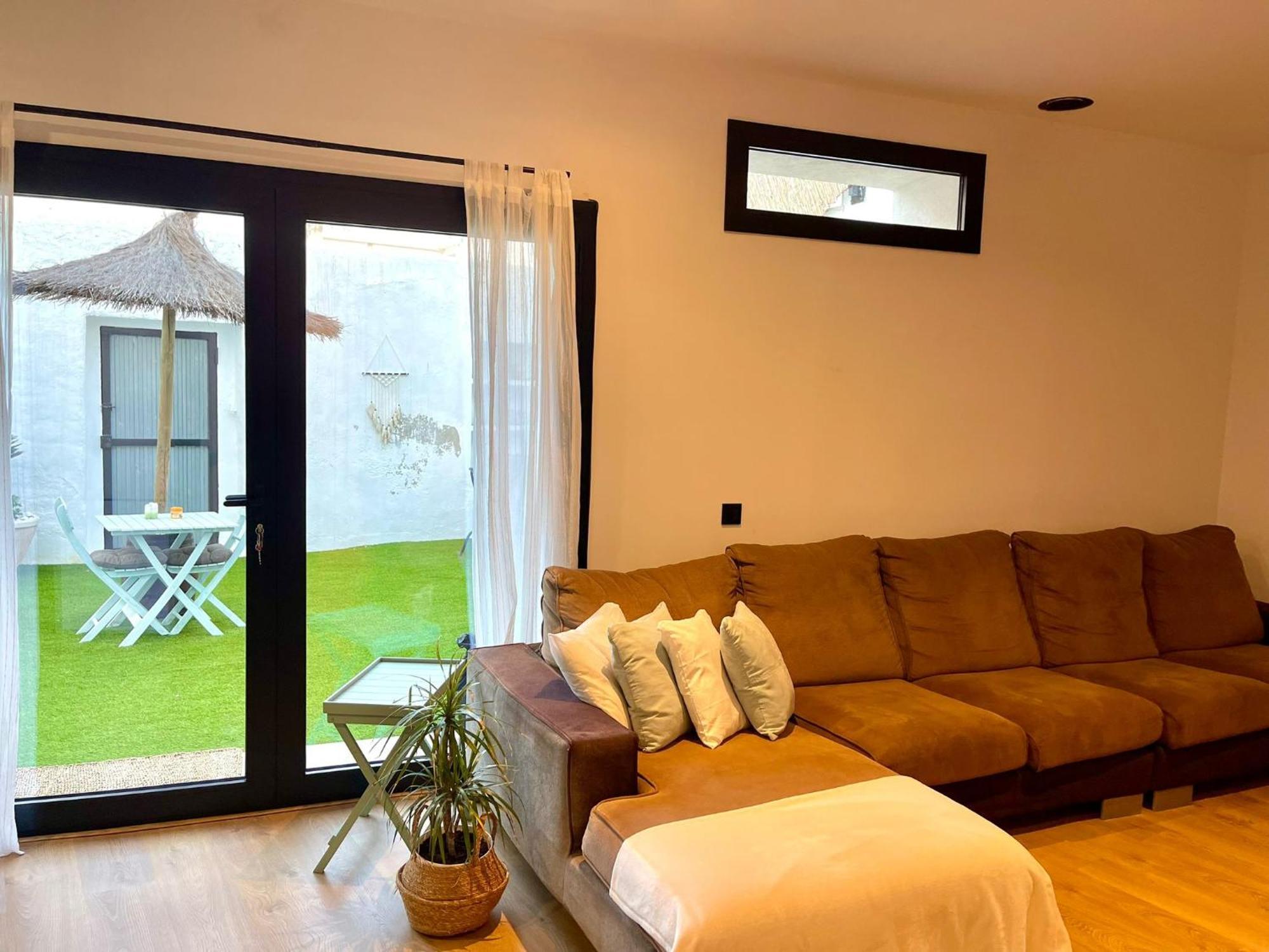Lo Pati Del Iaio Villa Sant Carles De La Rapita Luaran gambar